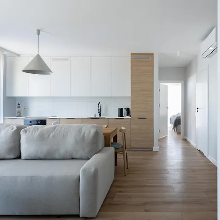 Merwede - My Rest 公寓式酒店 格但斯克